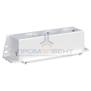 Розетка тройная ZE227